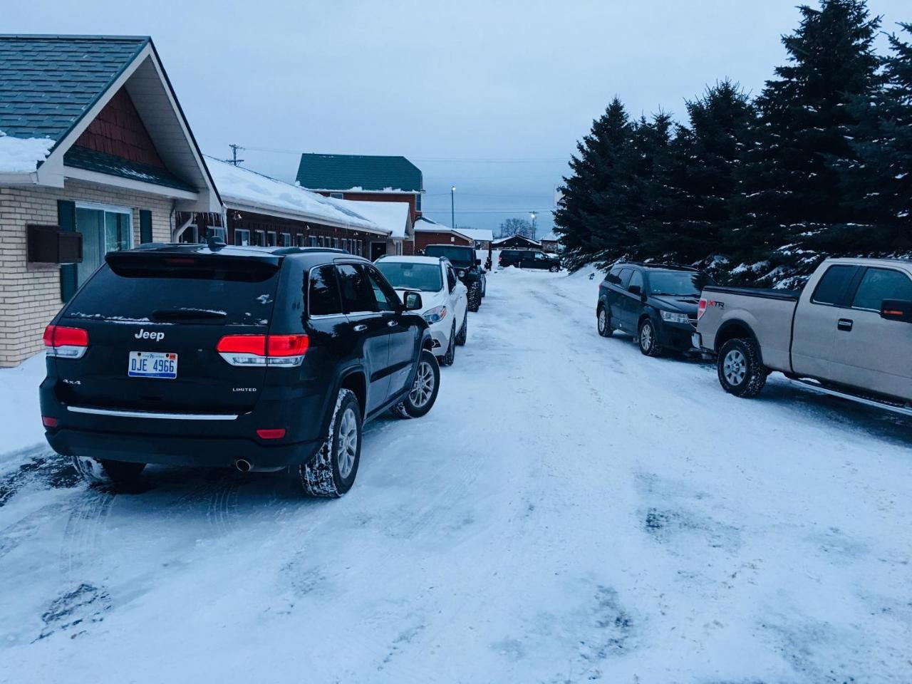 Big Bear Lodge Alpena Exterior photo